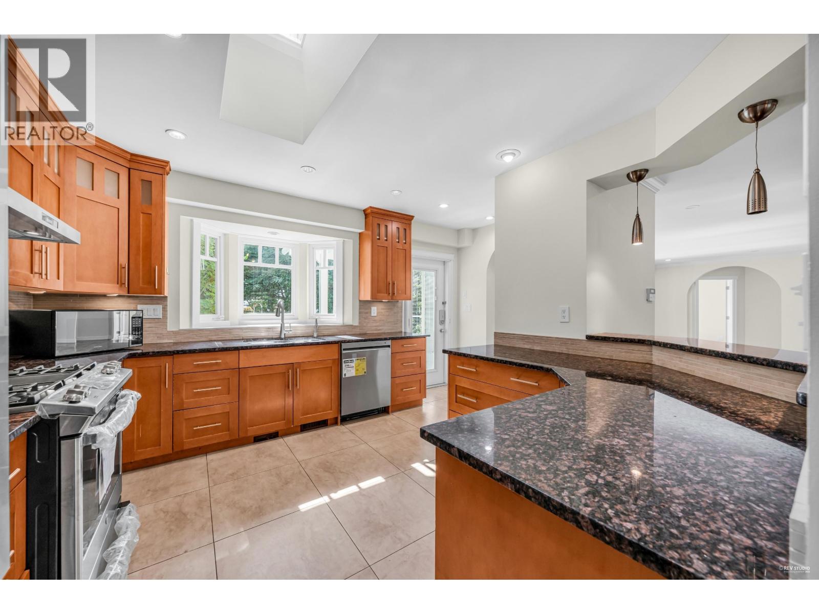 1138 Inglewood Avenue, West Vancouver, British Columbia  V7T 1Y5 - Photo 10 - R3053093