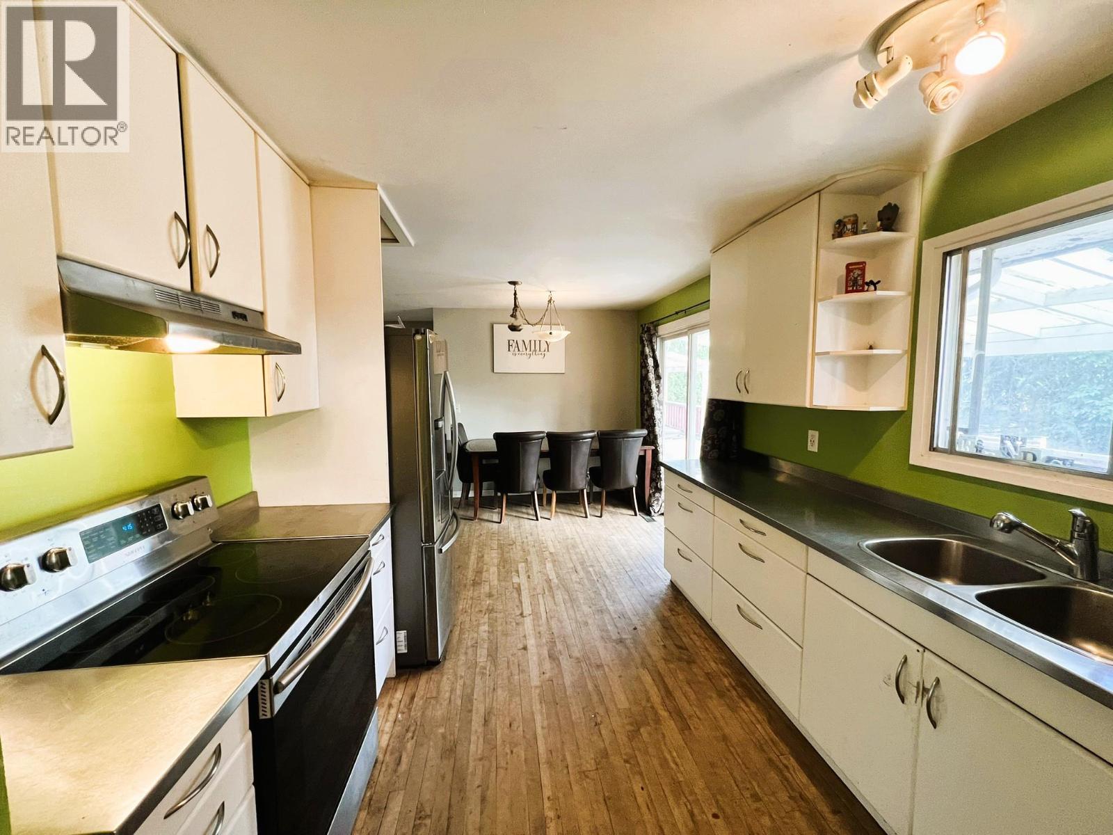 229 Fitzpatrick Road, Kelowna, British Columbia  V1X 5C8 - Photo 5 - 10363645