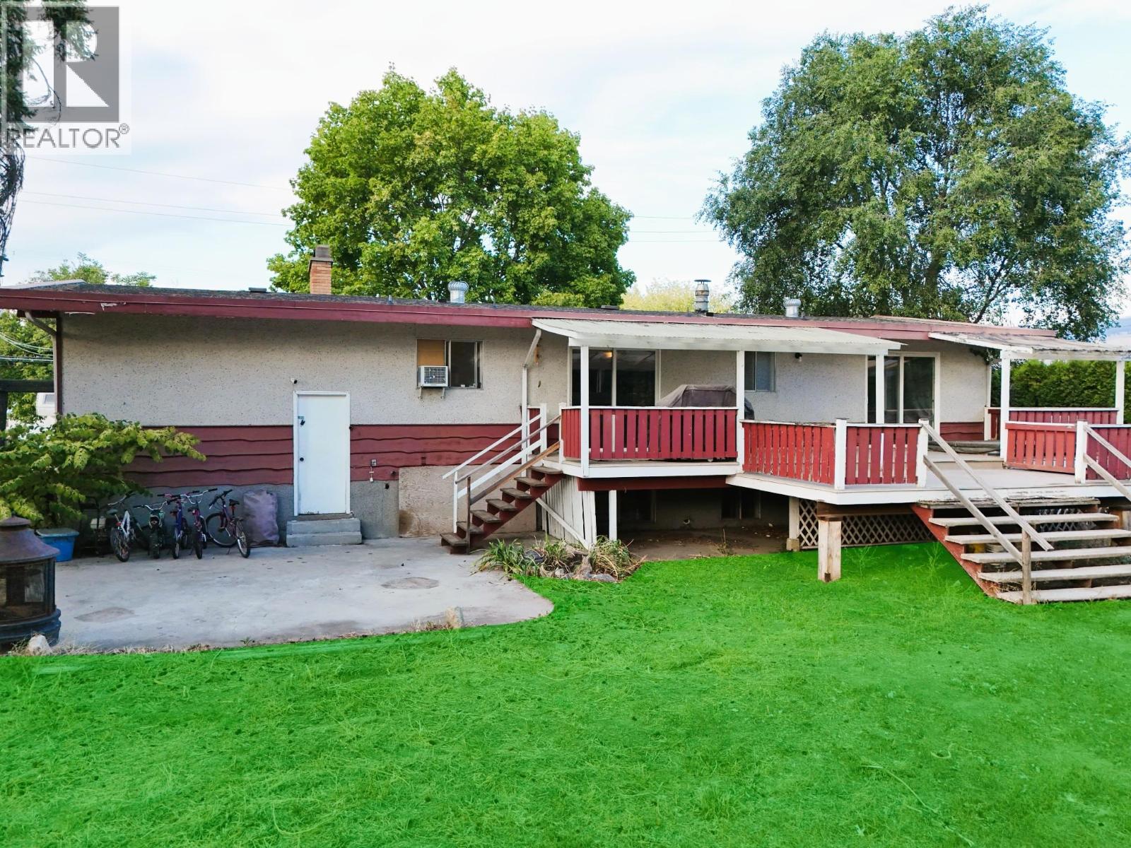 229 Fitzpatrick Road, Kelowna, British Columbia  V1X 5C8 - Photo 3 - 10363645