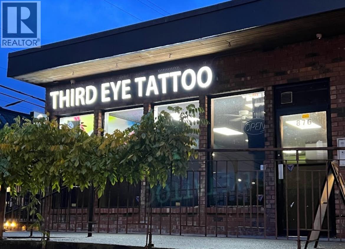 876 COMMERCIAL DRIVE, Vancouver, British Columbia