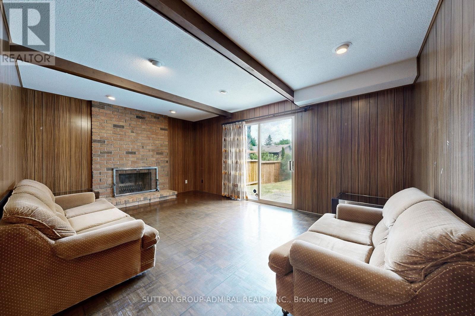 35 Nevada Avenue, Toronto, Ontario  M2M 3N9 - Photo 12 - C12246084