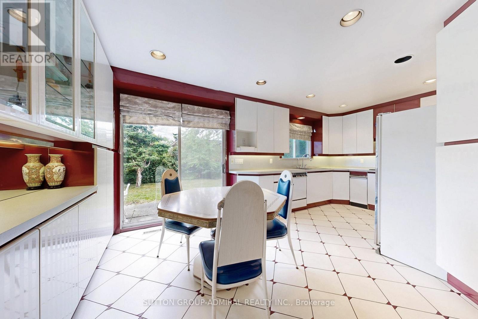 35 Nevada Avenue, Toronto, Ontario  M2M 3N9 - Photo 17 - C12246084