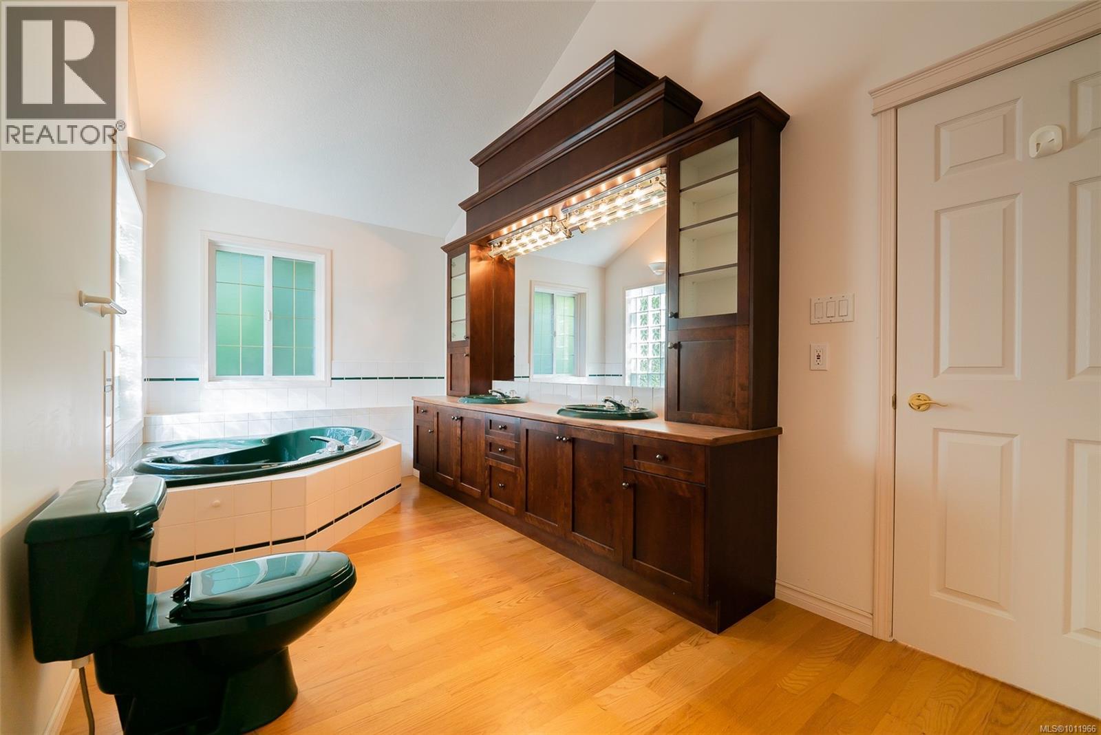 5030 Limberis Dr, Ladysmith, British Columbia  V9G 1M6 - Photo 33 - 1011966