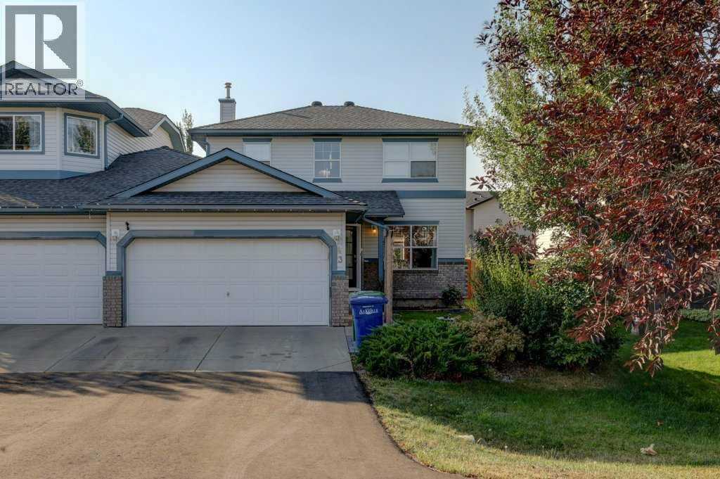 43 Canoe Square Sw, Airdrie, Alberta  T4B 2N5 - Photo 1 - A2260634