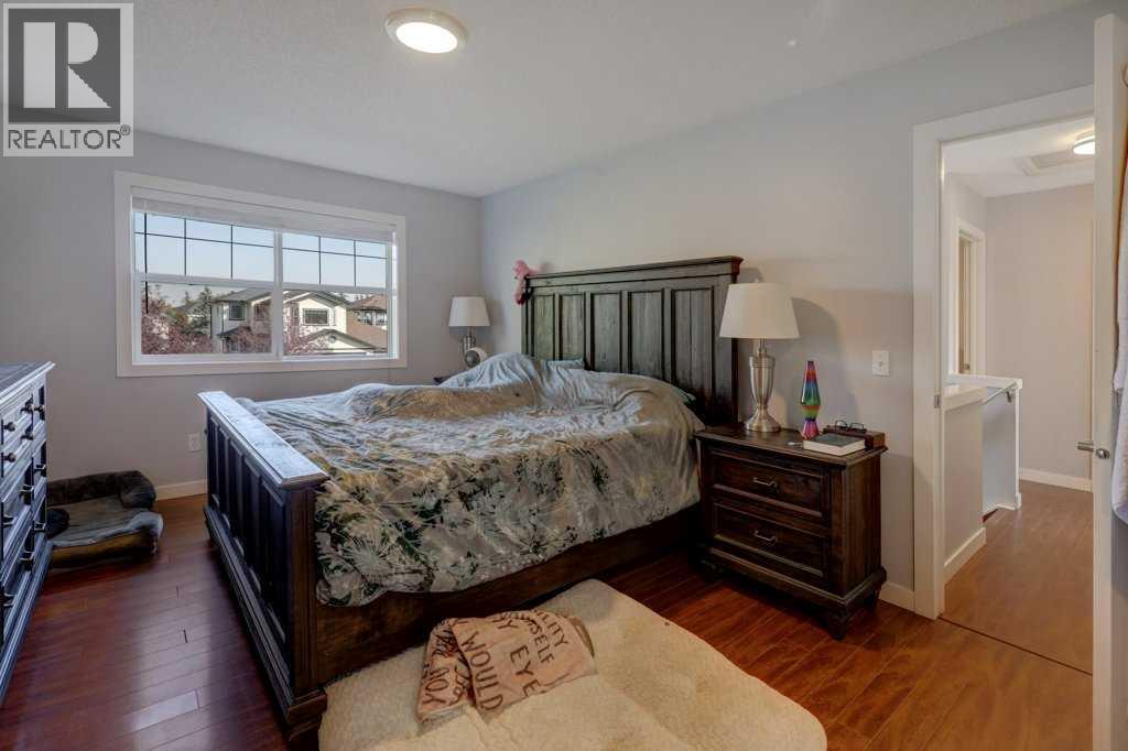 43 Canoe Square Sw, Airdrie, Alberta  T4B 2N5 - Photo 12 - A2260634