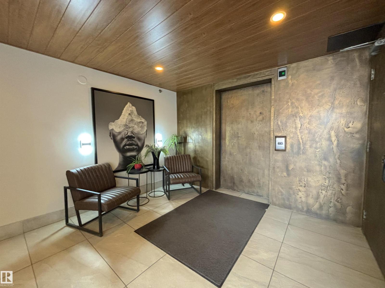 #510 10606 102 Av Nw, Edmonton, Alberta  T5J 5E9 - Photo 2 - E4459969