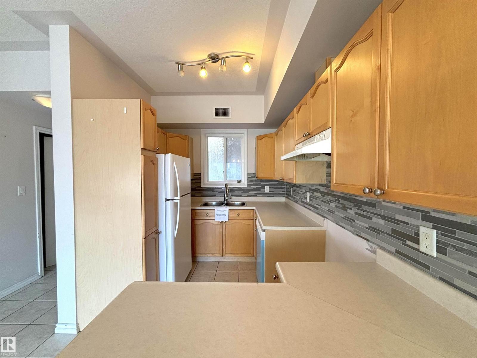 #510 10606 102 Av Nw, Edmonton, Alberta  T5J 5E9 - Photo 6 - E4459969