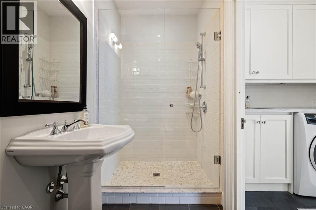 5 Mayfair Place, Hamilton, Ontario  L8S 4E9 - Photo 25 - 40774424