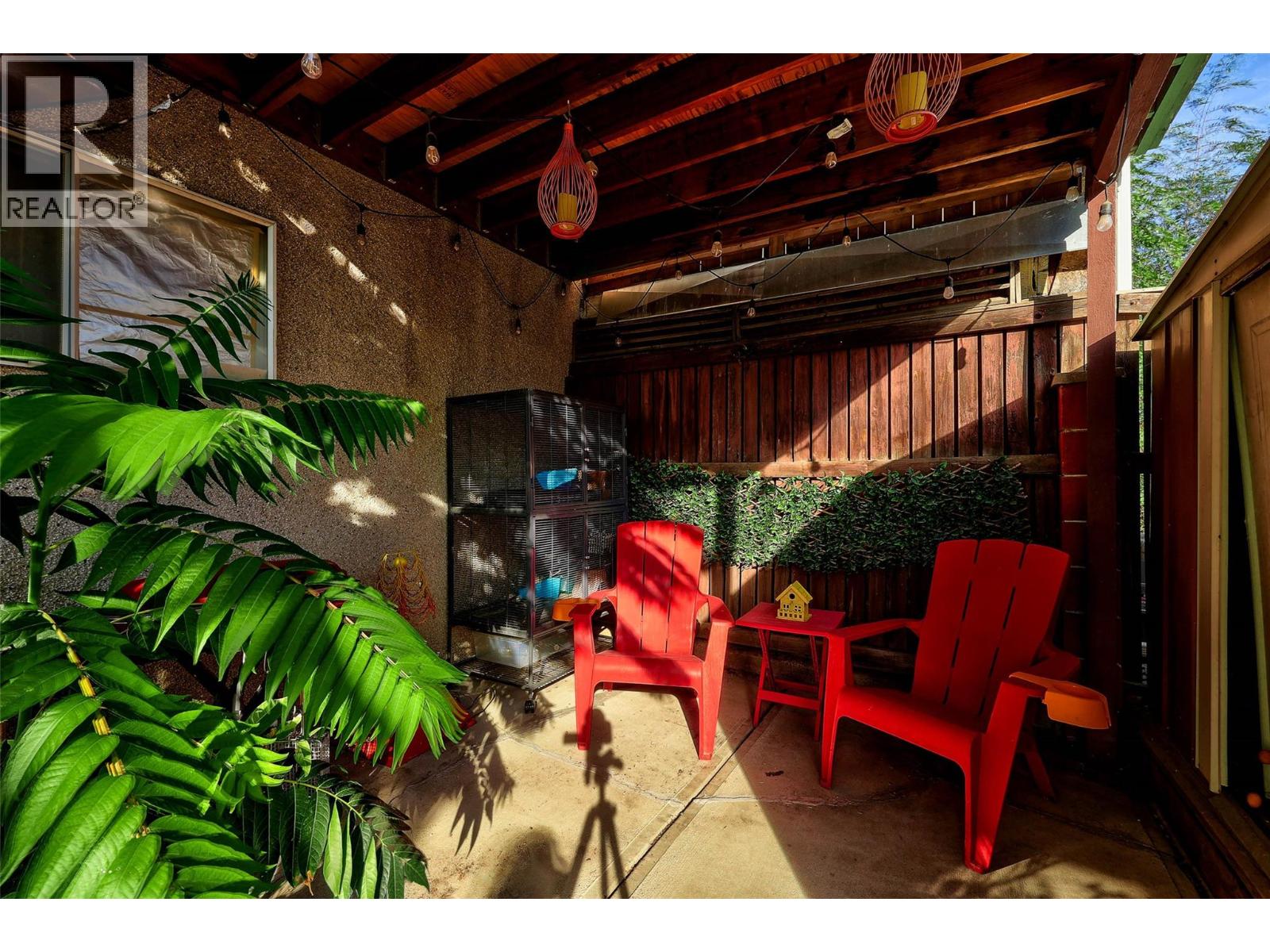 800 Valhalla Drive Unit# 5, Kamloops, British Columbia  V2B 1R8 - Photo 19 - 10364274