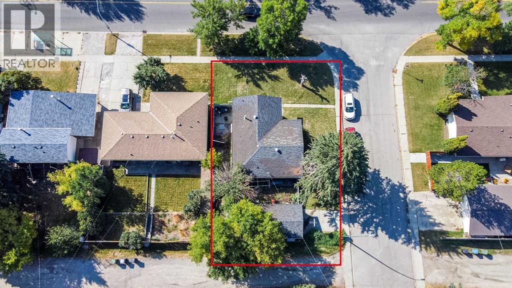 4 Cheyenne Crescent Nw, Calgary, Alberta  T2L 0Z2 - Photo 7 - A2257980