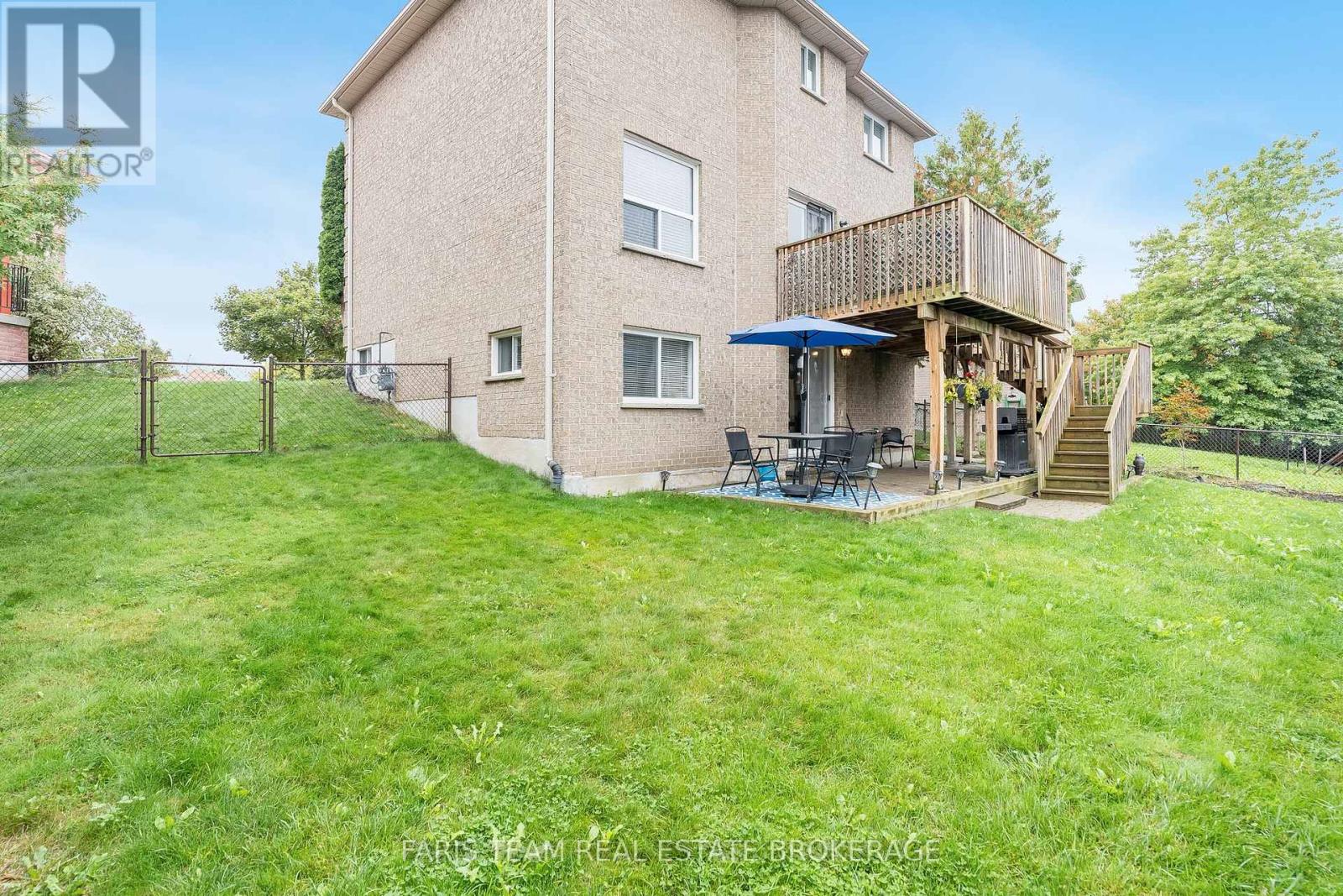 7 Round Leaf Court, Barrie, Ontario  L4N 9N3 - Photo 37 - S12430626