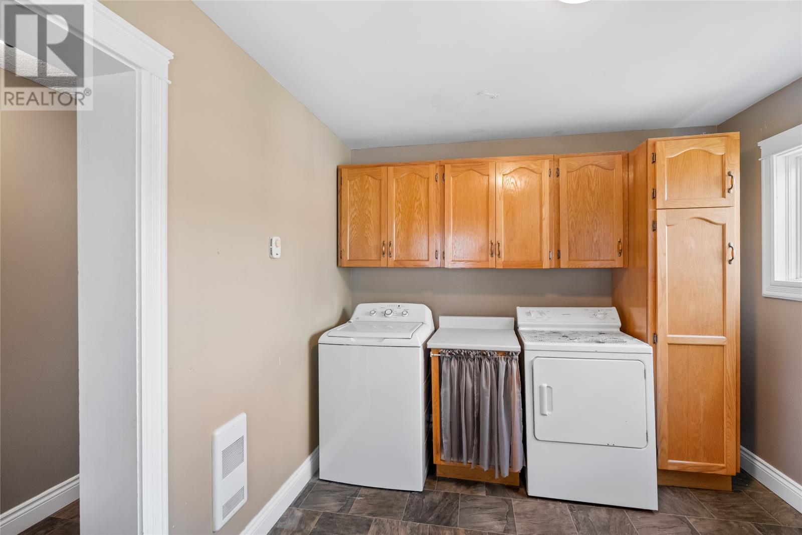 435 Creston Boulevard, Marystown, Newfoundland & Labrador  A0E 2M0 - Photo 18 - 1288382