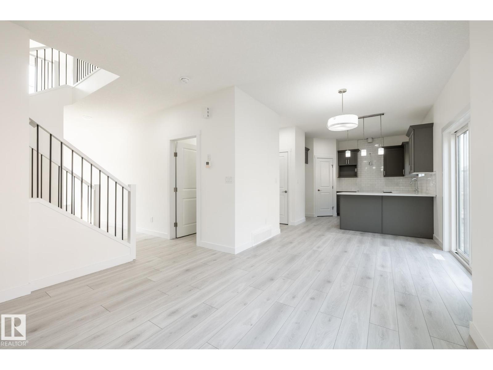 4707 Hawthorn Ln Sw, Edmonton, Alberta  T6X 3C5 - Photo 8 - E4438570