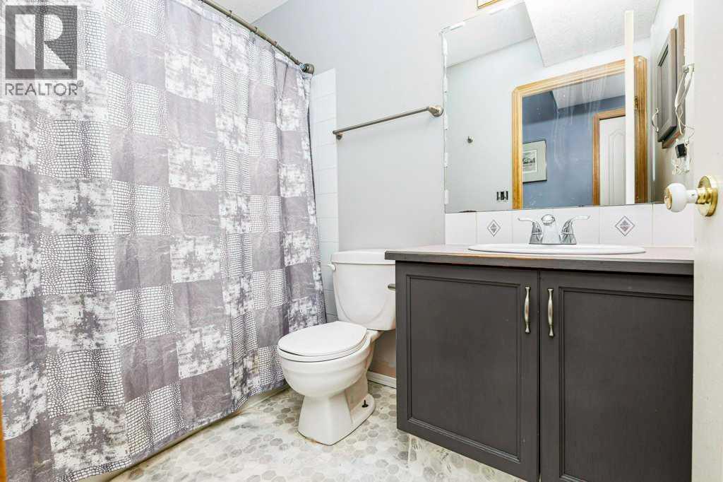 8 Kirk Close, Red Deer, Alberta  T4P 3R1 - Photo 15 - A2257529