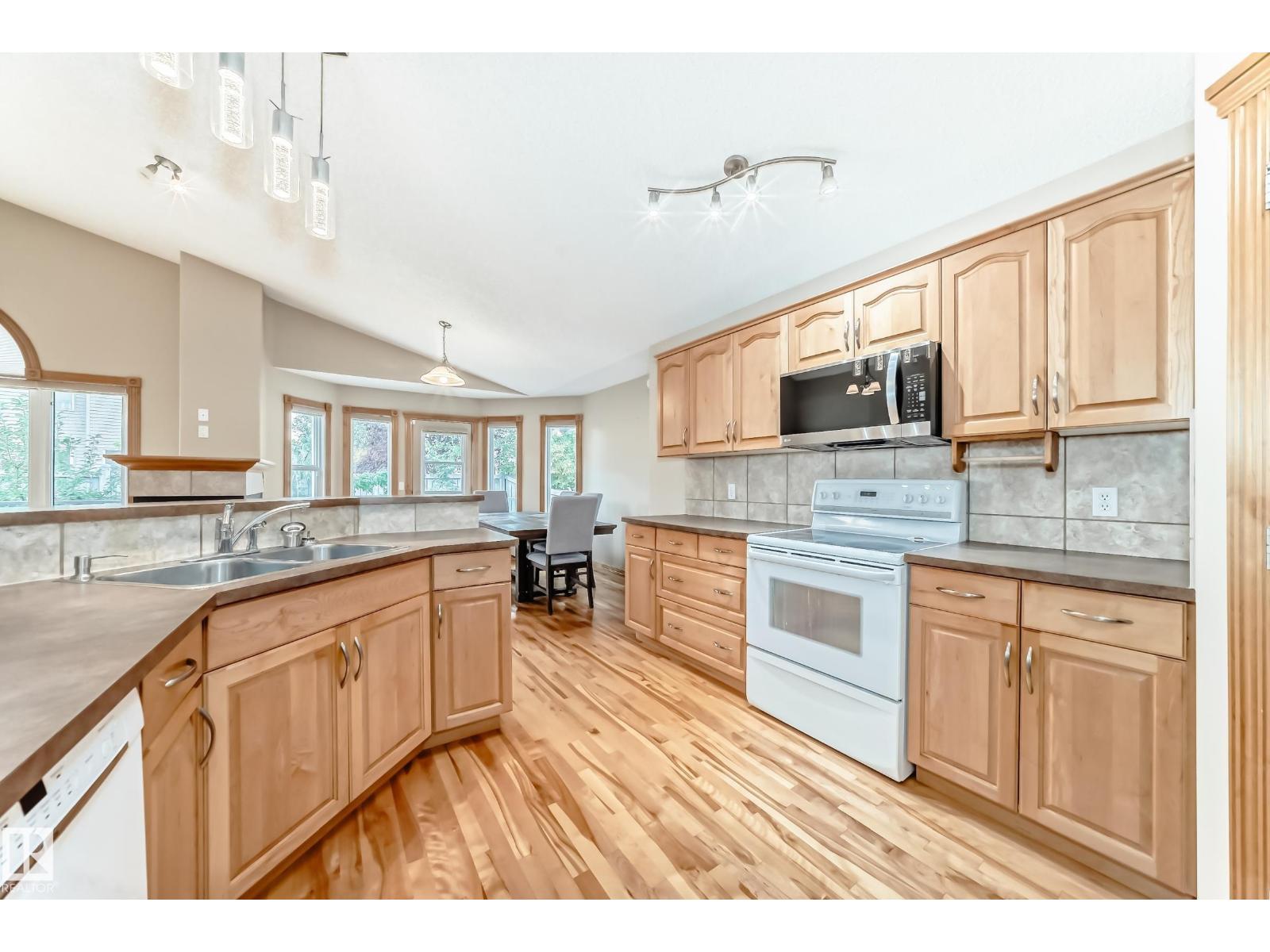 10819 178 Av Nw, Edmonton, Alberta  T5X 6H6 - Photo 29 - E4459973