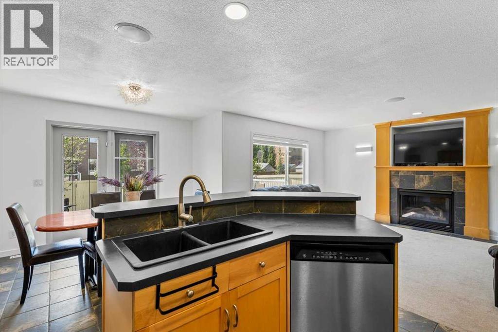 57 Everwillow Boulevard Sw, Calgary, Alberta  T2Y 4G4 - Photo 11 - A2255389