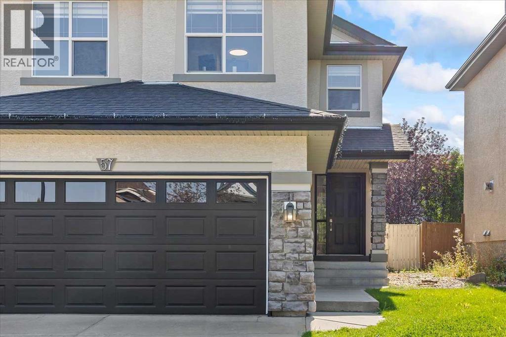 57 Everwillow Boulevard Sw, Calgary, Alberta  T2Y 4G4 - Photo 2 - A2255389