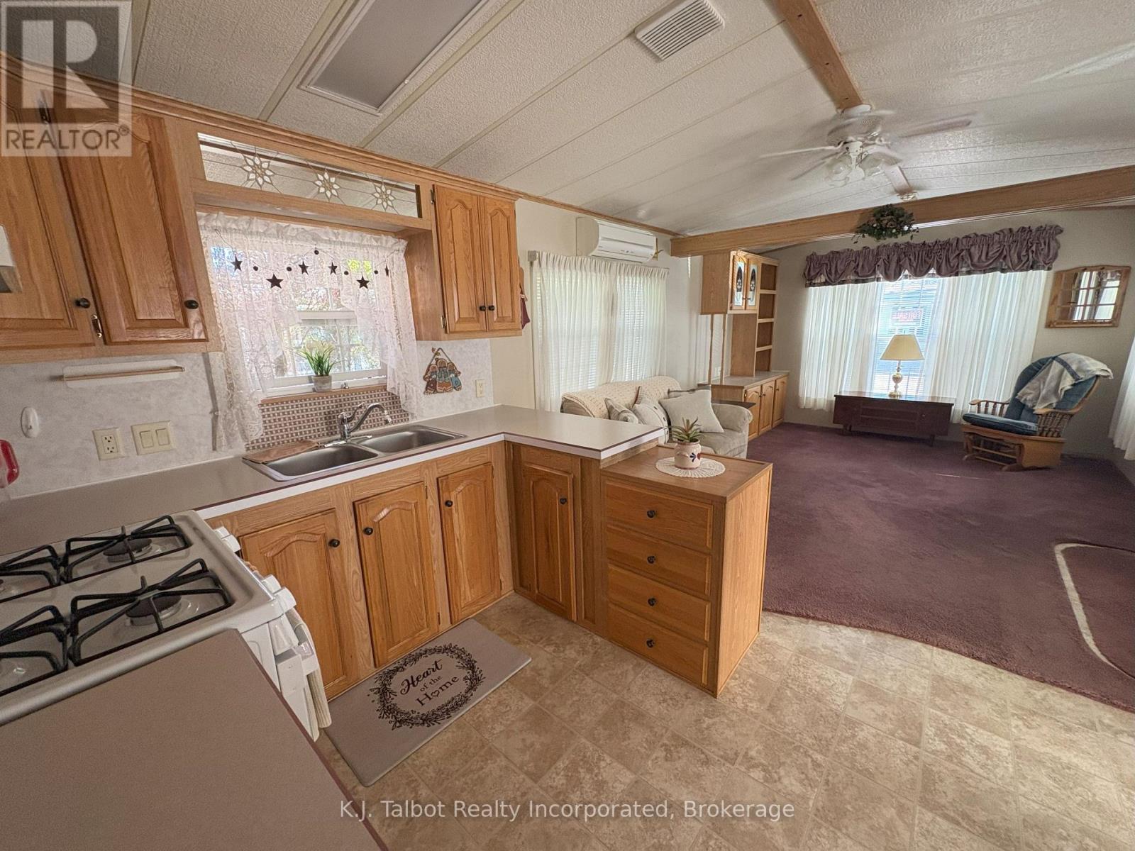 77719 Bluewater Hwy - 5 Starboard Street, Bluewater, Ontario  N0M 1G0 - Photo 14 - X12429569