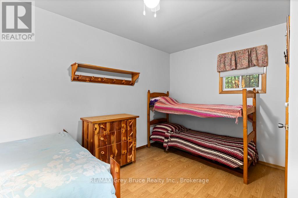 152 Shouldice Lake Road, Northern Bruce Peninsula, Ontario  N0H 1Z0 - Photo 31 - X12431341