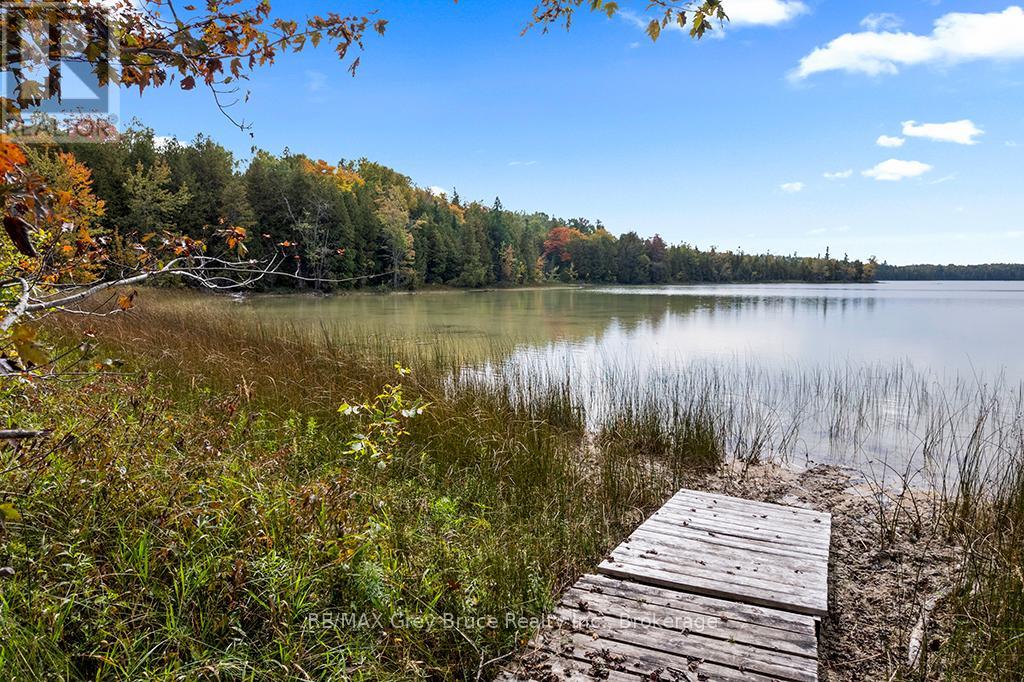 152 Shouldice Lake Road, Northern Bruce Peninsula, Ontario  N0H 1Z0 - Photo 38 - X12431341
