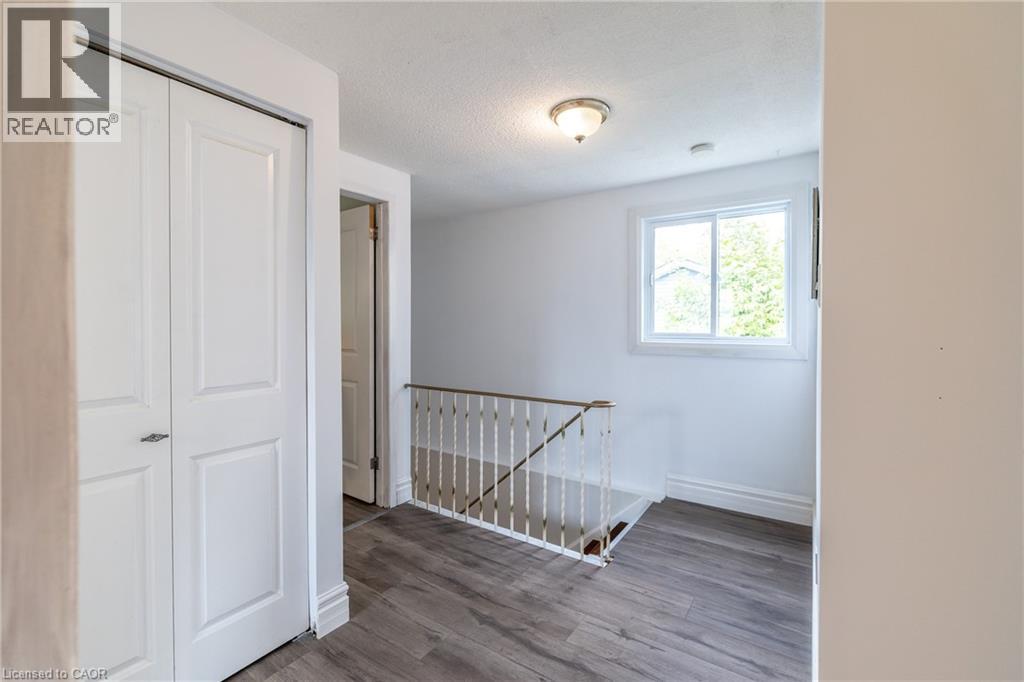 34 Woodridge Drive, Guelph, Ontario  N1H 7E2 - Photo 29 - 40773422