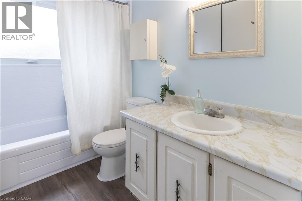 34 Woodridge Drive, Guelph, Ontario  N1H 7E2 - Photo 30 - 40773422