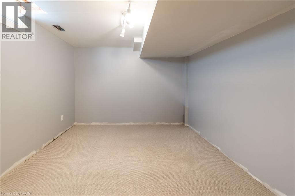 34 Woodridge Drive, Guelph, Ontario  N1H 7E2 - Photo 37 - 40773422