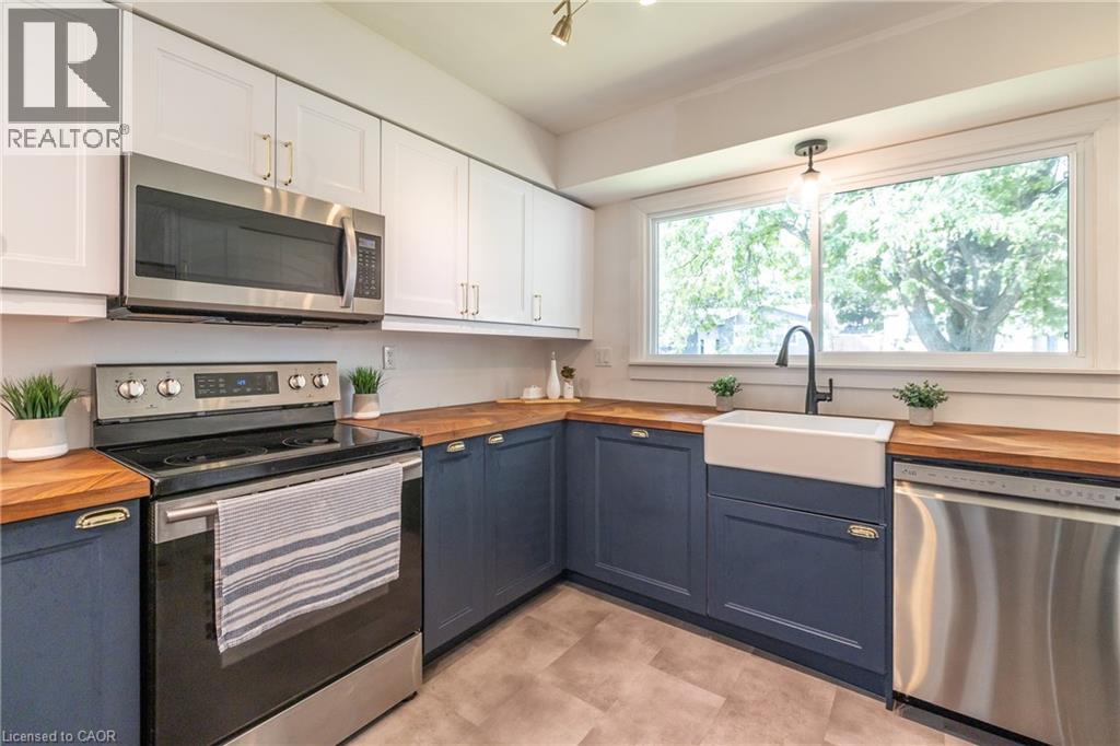 34 Woodridge Drive, Guelph, Ontario  N1H 7E2 - Photo 8 - 40773422