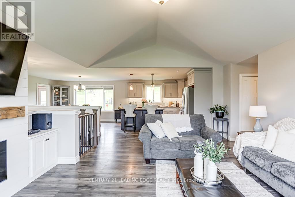 138 Hiddenvalley Drive, Belleville, Ontario  K0K 2V0 - Photo 11 - X12369883