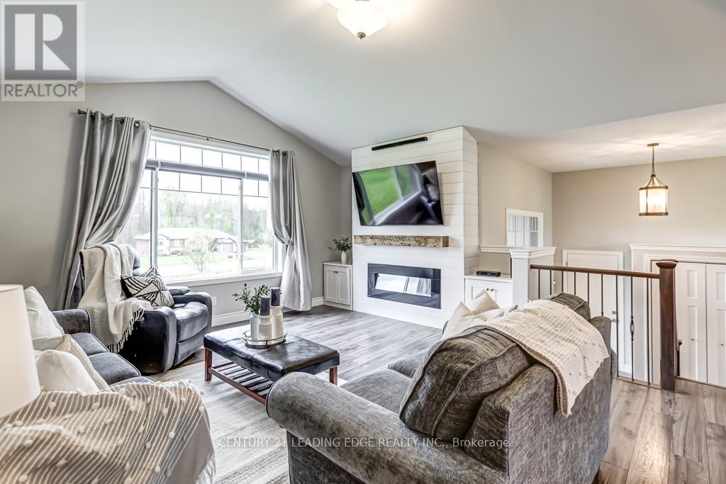 138 Hiddenvalley Drive, Belleville, Ontario  K0K 2V0 - Photo 12 - X12369883