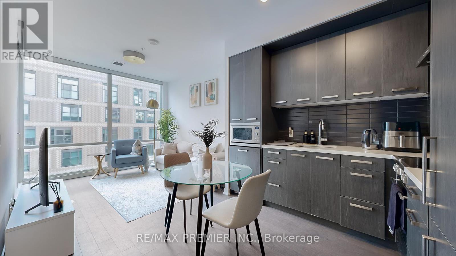 N410 - 455 Front Street E, Toronto, Ontario  M5A 0G2 - Photo 12 - C12432472