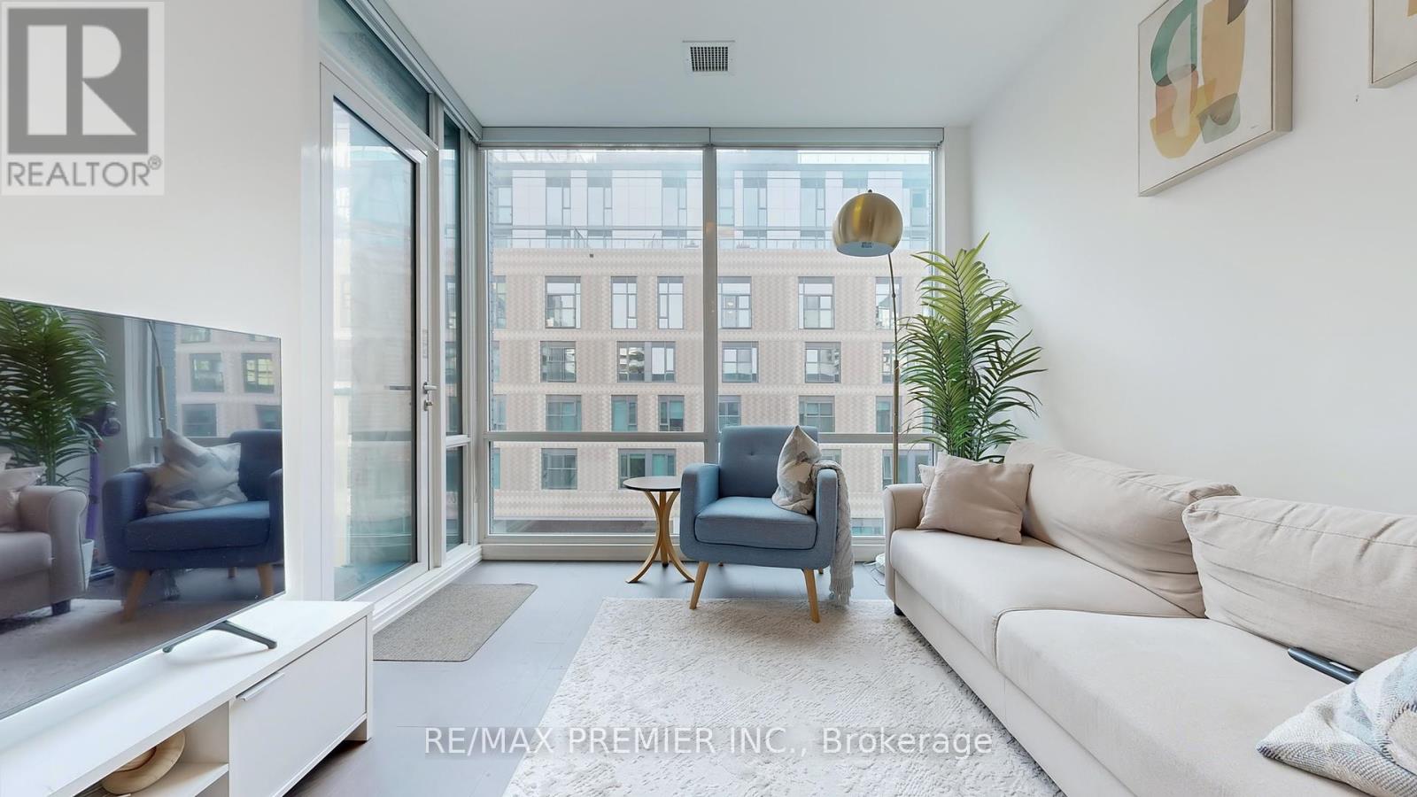 N410 - 455 Front Street E, Toronto, Ontario  M5A 0G2 - Photo 8 - C12432472
