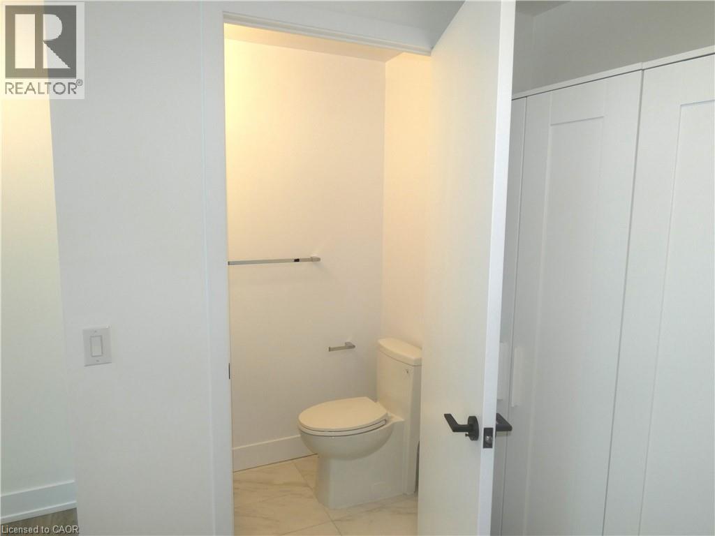 2450 Old Bronte Road Unit# 112, Oakville, Ontario  L6M 5P6 - Photo 11 - 40764252