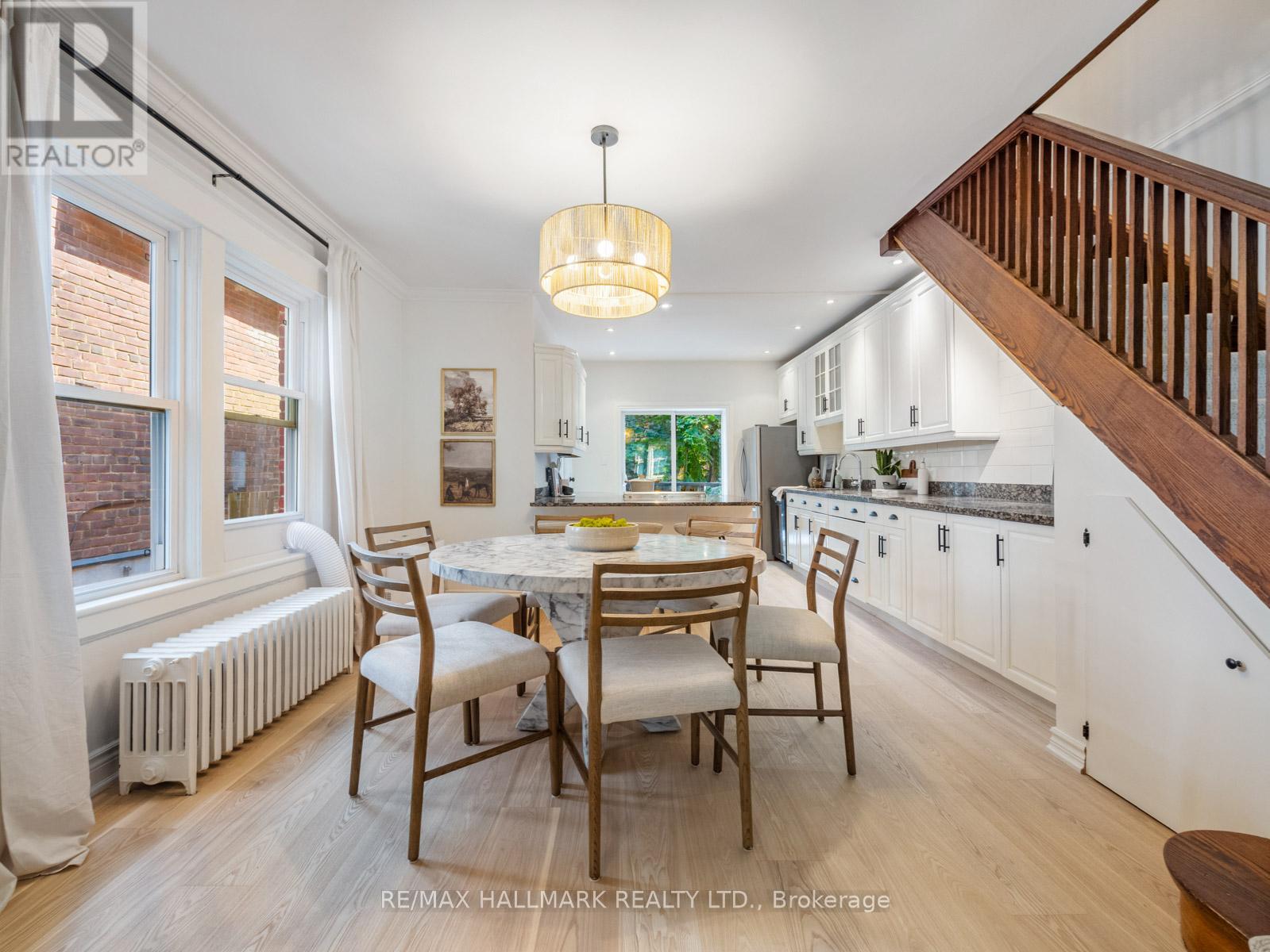 97 Bowmore Road, Toronto, Ontario  M4L 3J1 - Photo 11 - E12432484