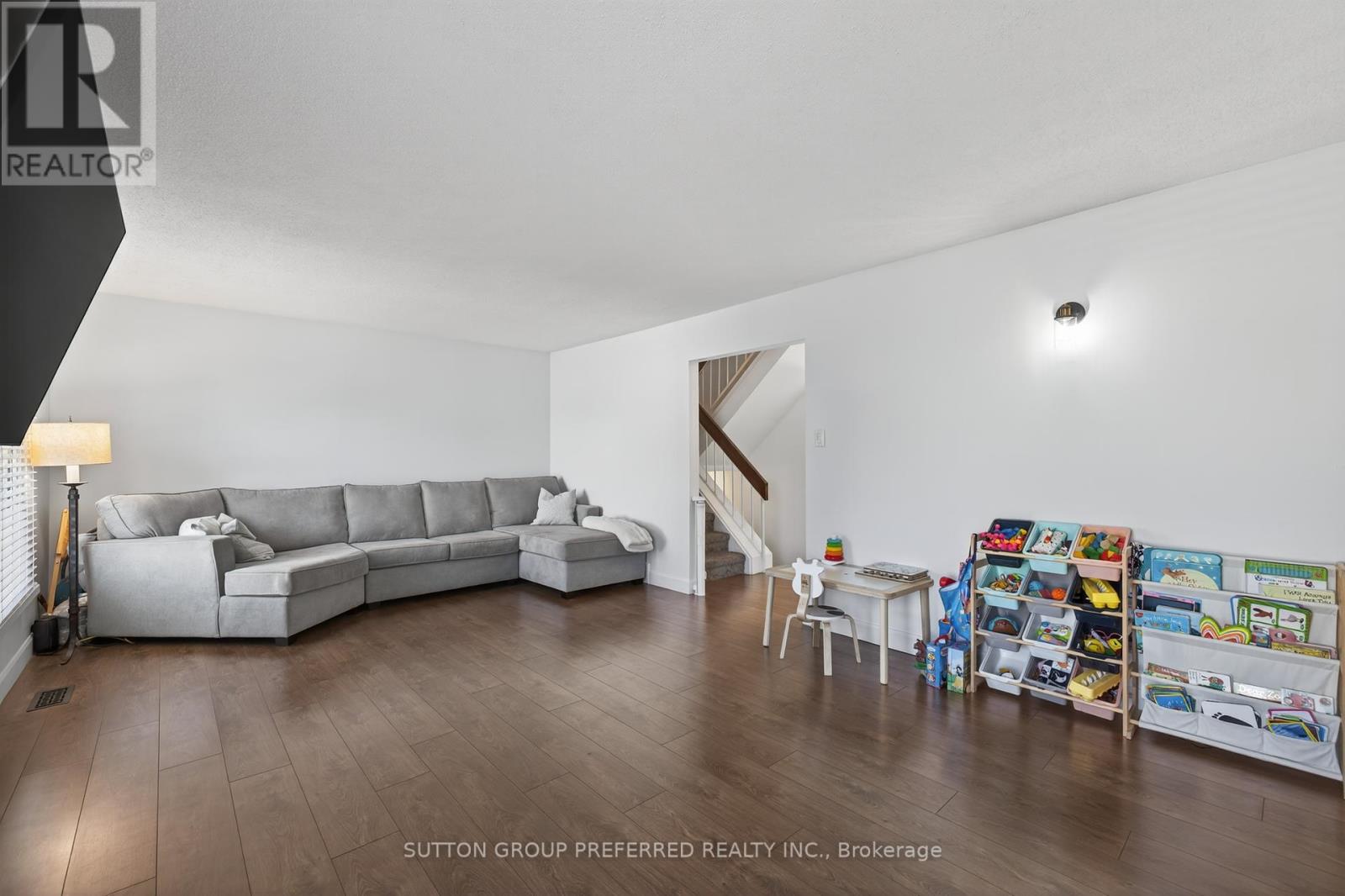 405 Everglade Crescent, London North, Ontario  N6H 4M8 - Photo 27 - X12432569