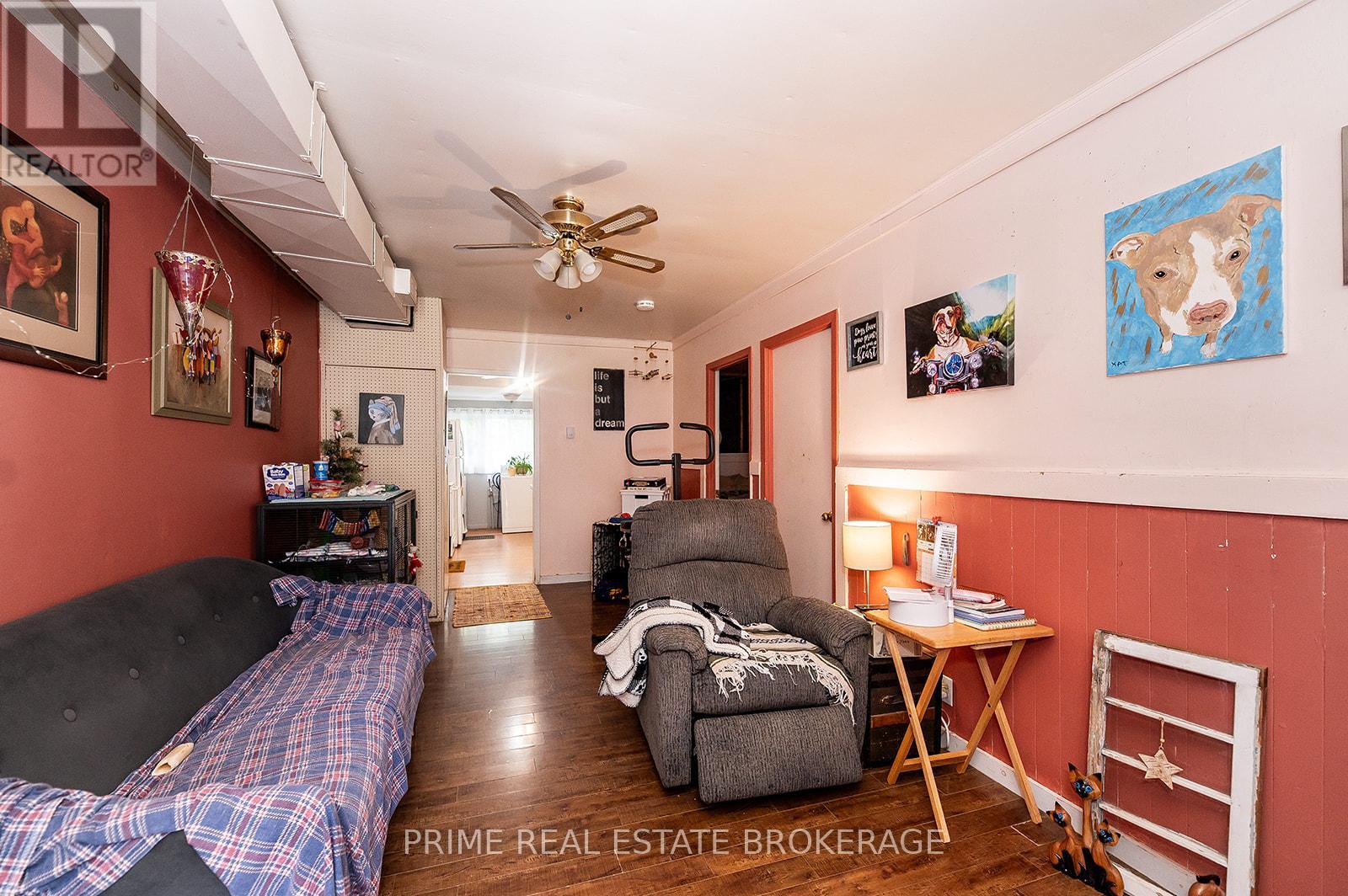 151 William Street, Central Elgin, Ontario  N5L 1E4 - Photo 17 - X12432630