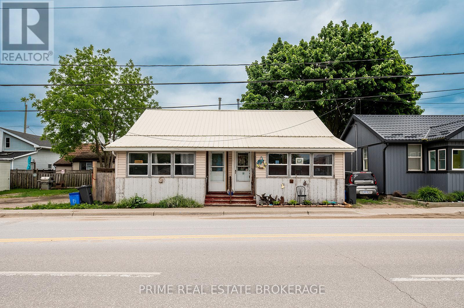 151 William Street, Central Elgin, Ontario  N5L 1E4 - Photo 4 - X12432630