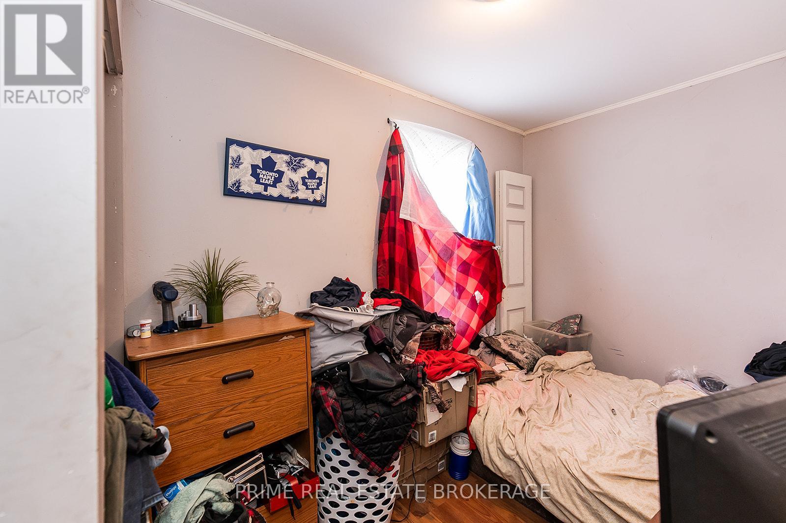151 William Street, Central Elgin, Ontario  N5L 1E4 - Photo 9 - X12432630