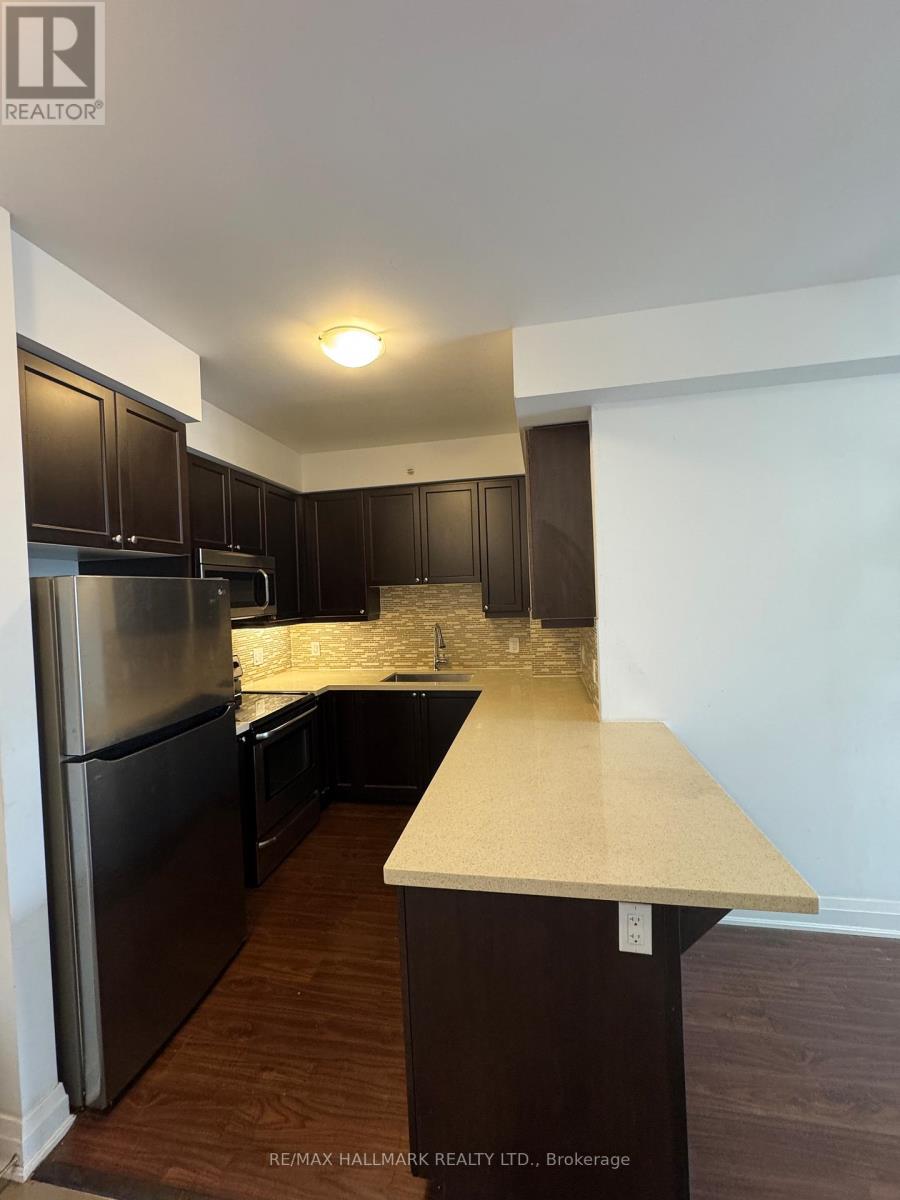 807 - 24 Woodstream Boulevard, Vaughan, Ontario  L4L 8C4 - Photo 2 - N12432459