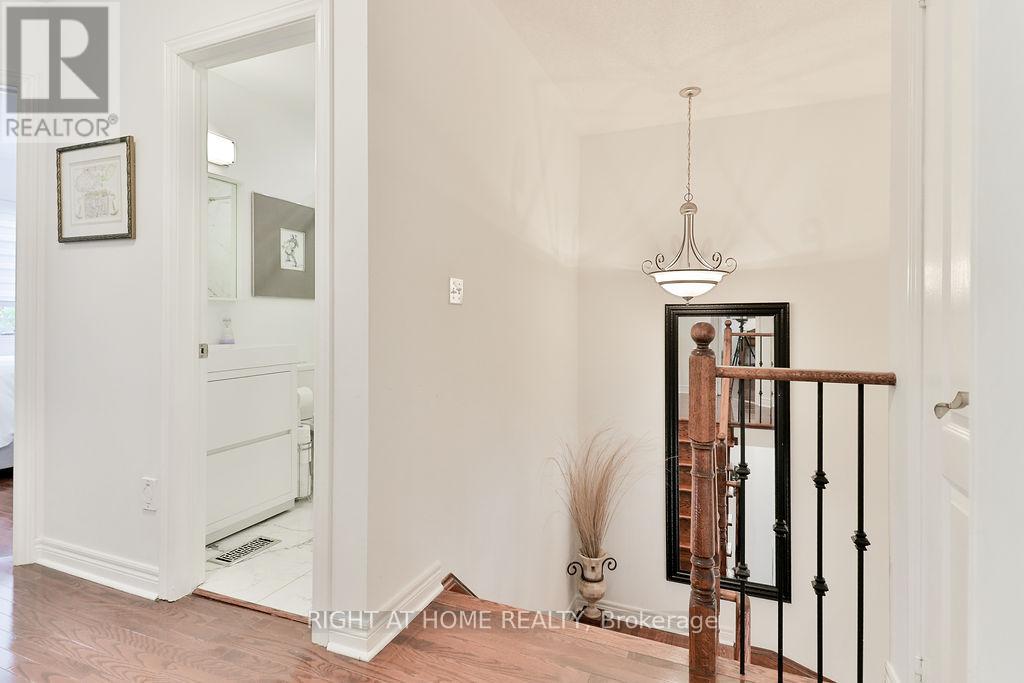 140 Moraine Drive, Vaughan, Ontario  L4H 2E6 - Photo 16 - N12432471