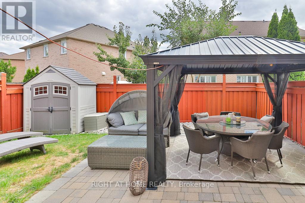 140 Moraine Drive, Vaughan, Ontario  L4H 2E6 - Photo 33 - N12432471