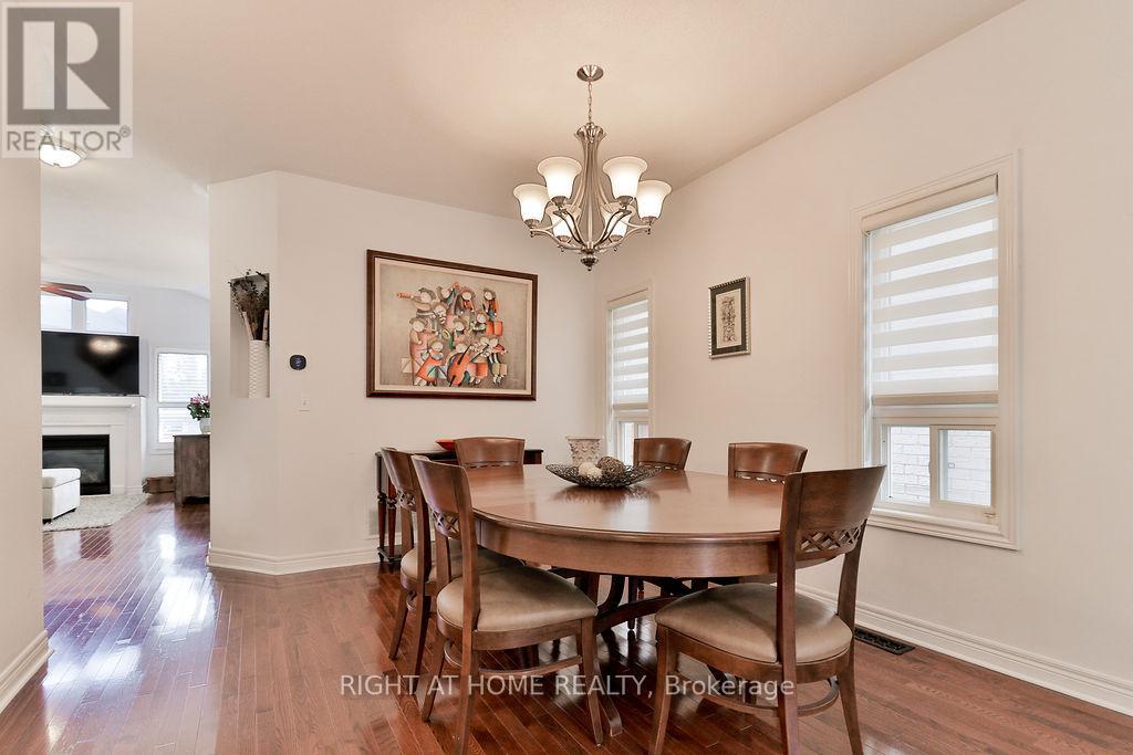 140 Moraine Drive, Vaughan, Ontario  L4H 2E6 - Photo 7 - N12432471