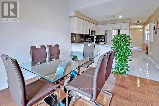 46 Rush Road, Aurora, Ontario  L4G 7G5 - Photo 6 - N12432498