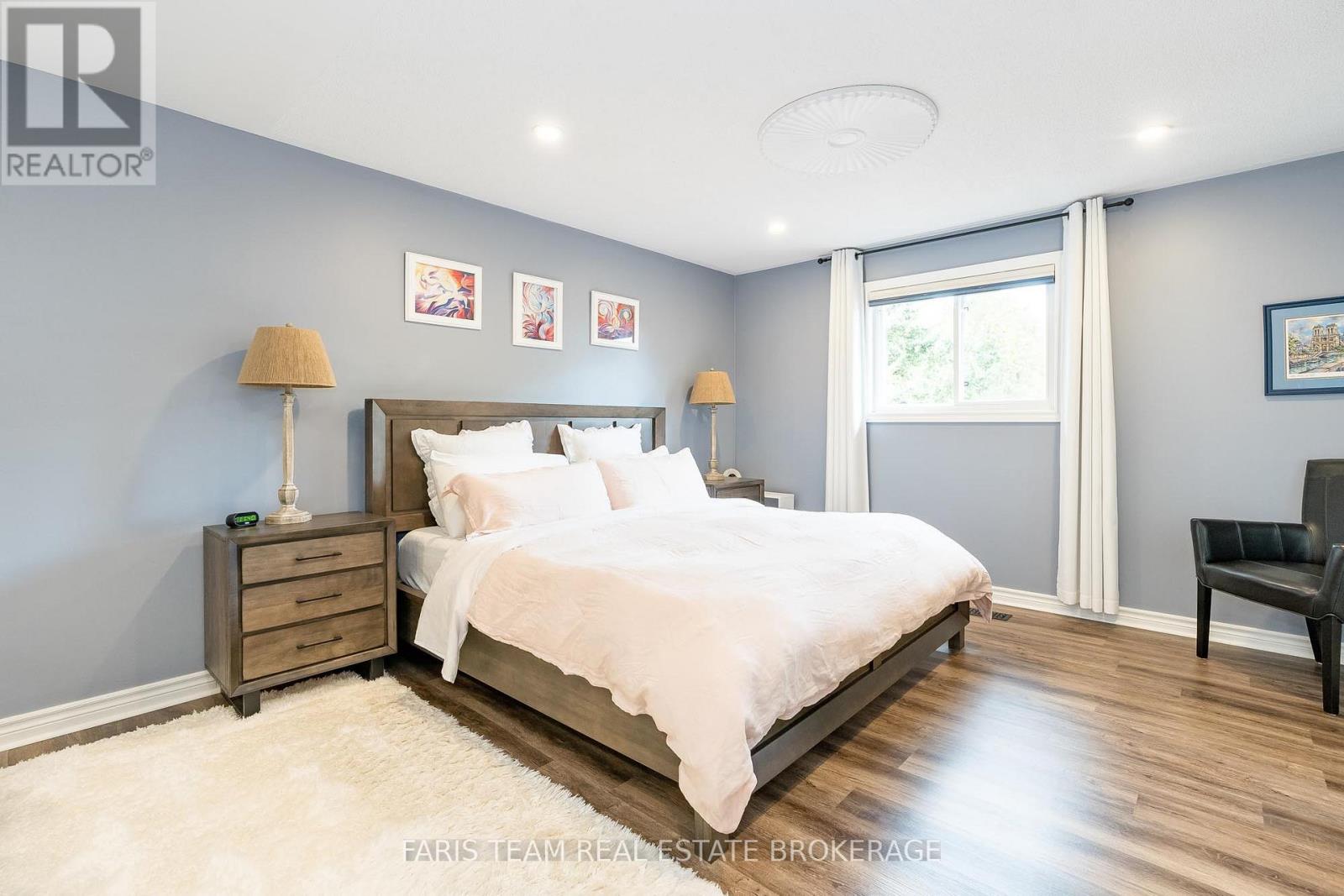 2032 Chantler Street, Innisfil, Ontario  L9S 1B5 - Photo 17 - N12432501