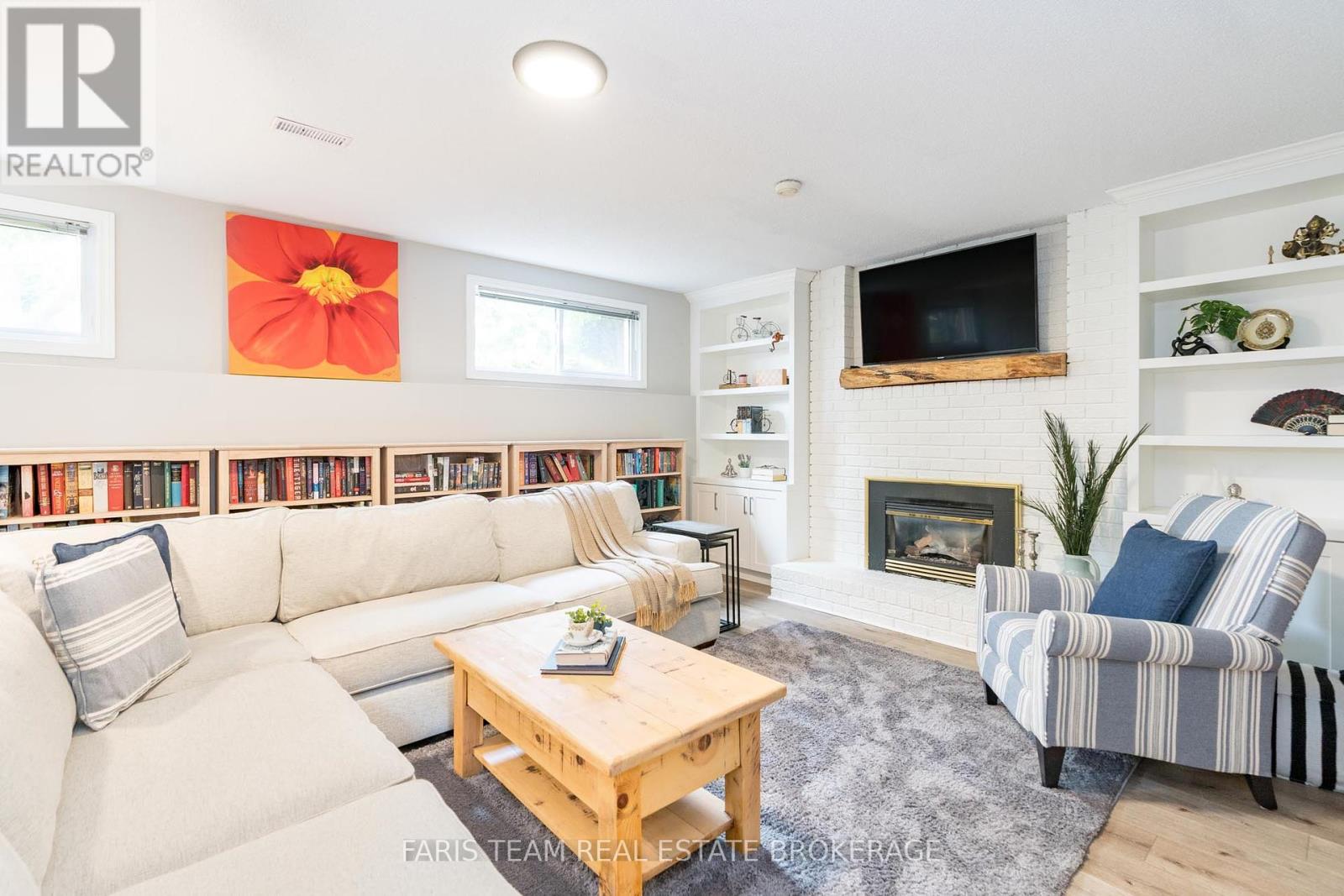 2032 Chantler Street, Innisfil, Ontario  L9S 1B5 - Photo 25 - N12432501