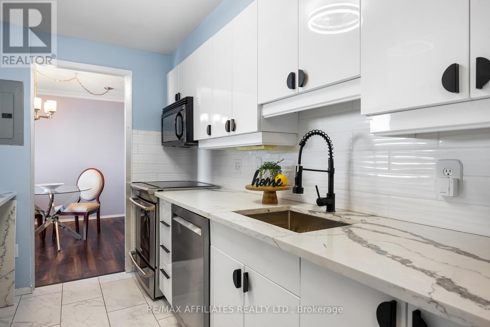 2305 - 1025 Richmond Road, Ottawa, Ontario  K2B 8G8 - Photo 10 - X12432524