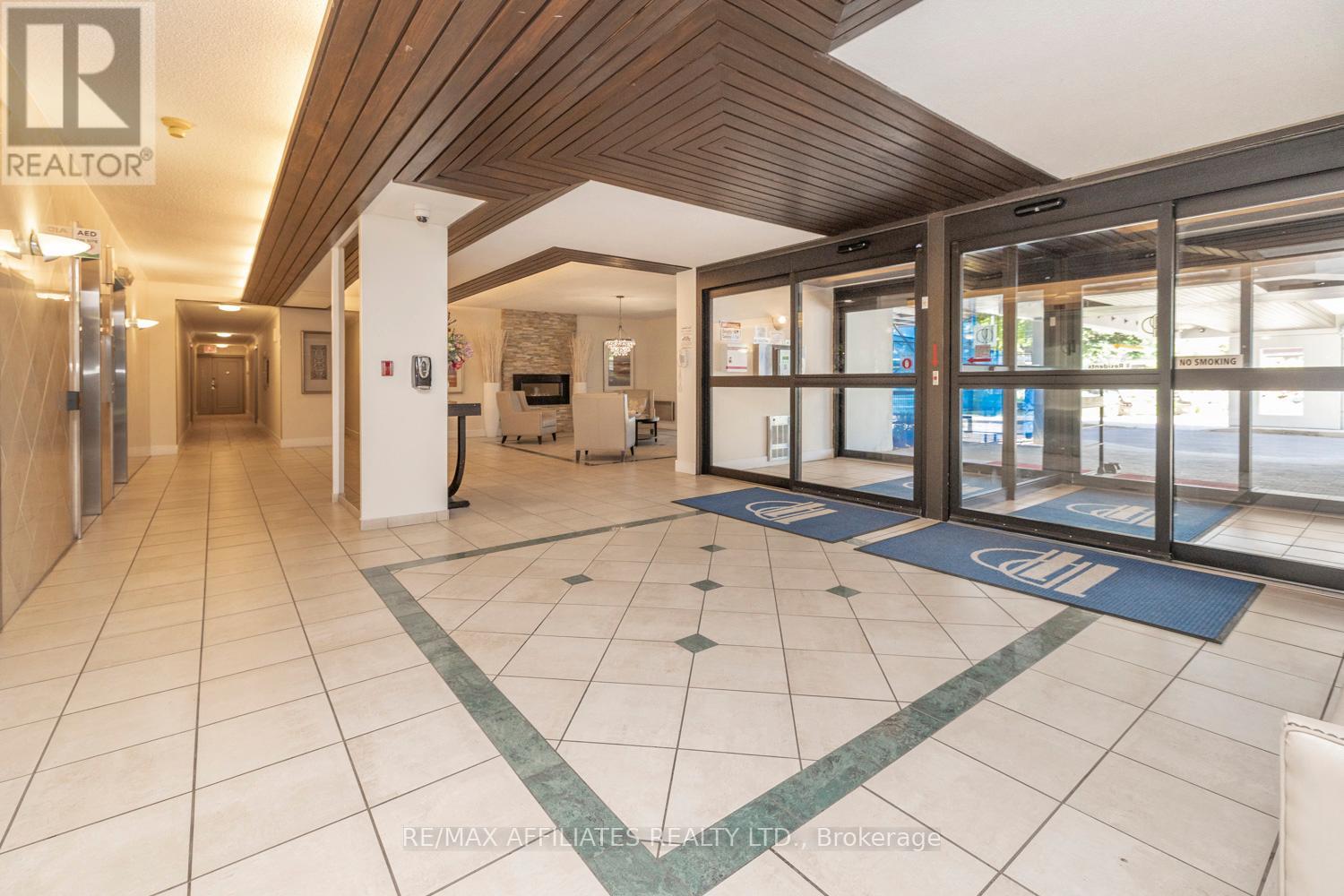 2305 - 1025 Richmond Road, Ottawa, Ontario  K2B 8G8 - Photo 2 - X12432524