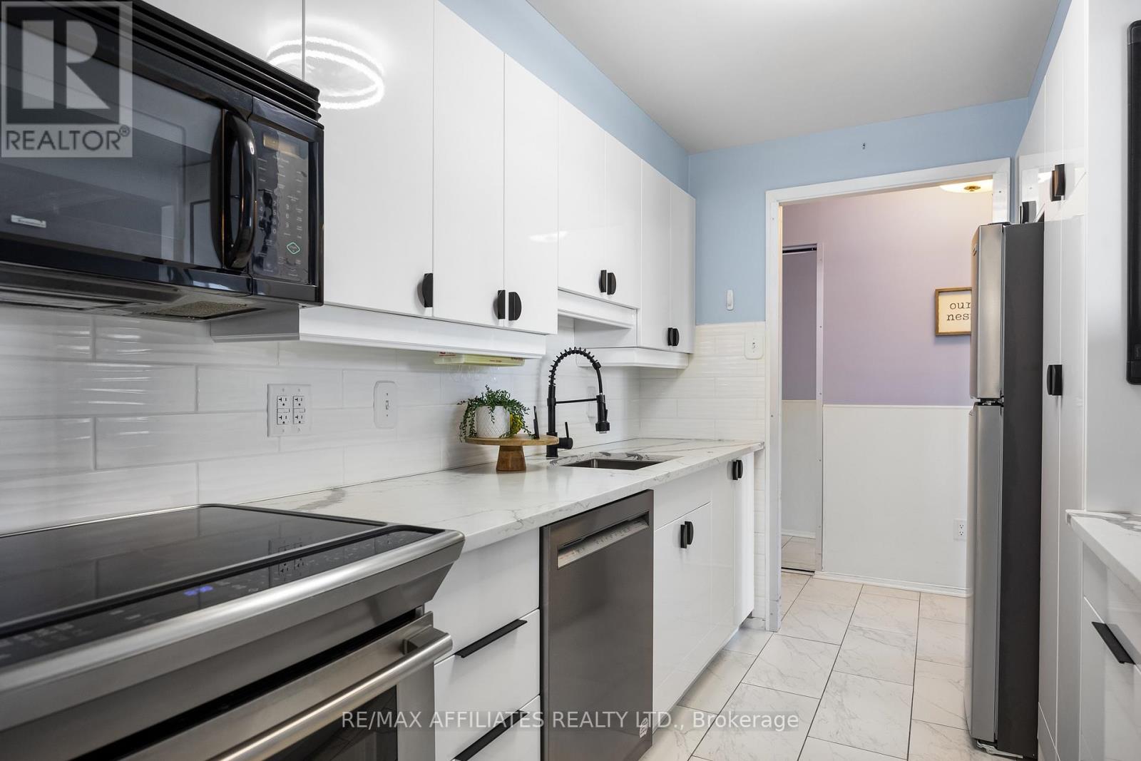 2305 - 1025 Richmond Road, Ottawa, Ontario  K2B 8G8 - Photo 9 - X12432524