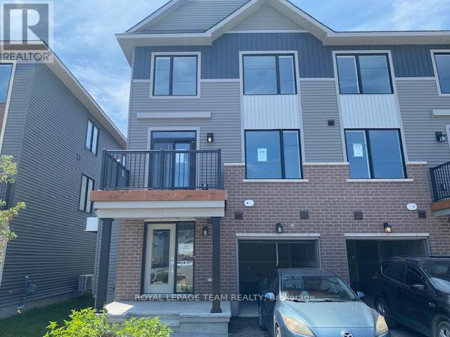 382 Clearpath Private, Ottawa, Ontario  K2T 0S6 - Photo 1 - X12432533