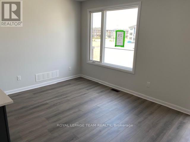 382 Clearpath Private, Ottawa, Ontario  K2T 0S6 - Photo 4 - X12432533